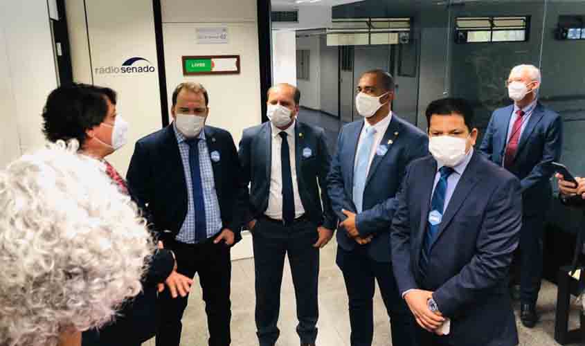 No Senado, presidente Alex Redano pede ampliação do sinal aberto da TV Assembleia para mais municípios