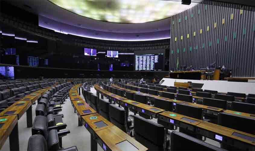 Câmara aprova aumento da pena mínima para feminicídio