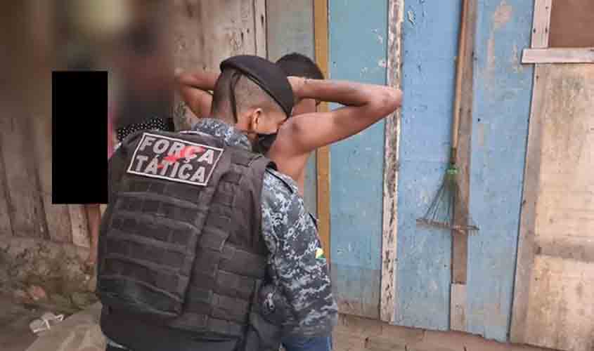 PM prende perigoso foragido da justiça que estava sendo acusado de roubar sitiantes na região de Jaru