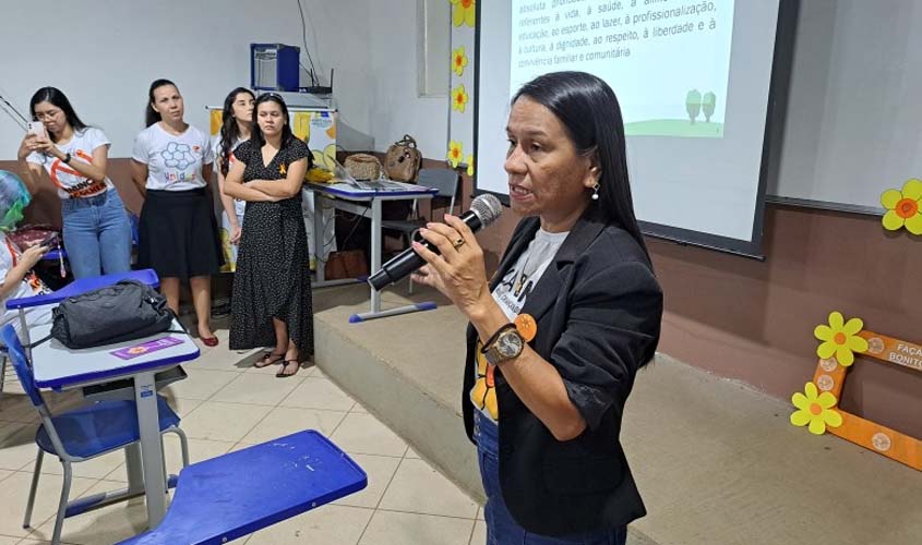 Prefeitura promove palestra sobre o combate à exploração sexual infantil na Escola Capitão Cláudio