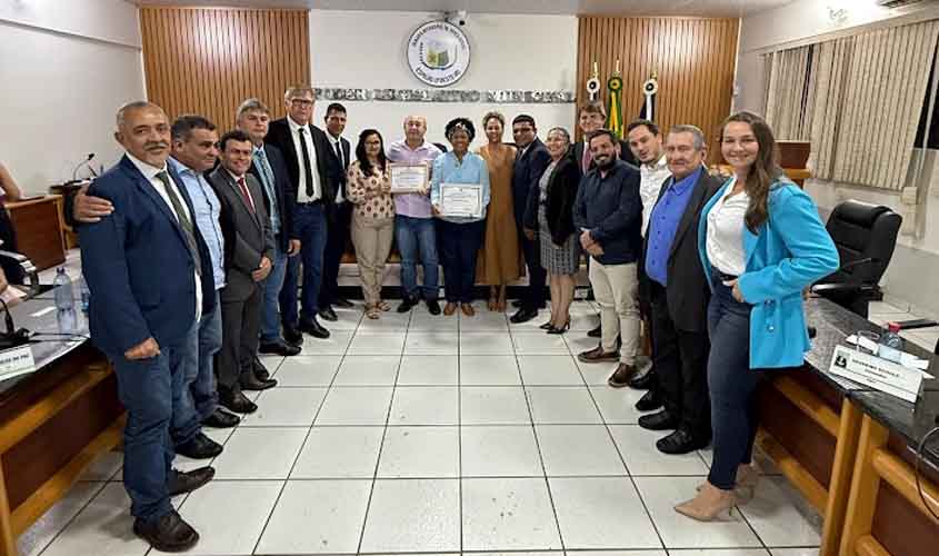 Deputada Sílvia Cristina recebe o título de cidadã honorária de Espigão do Oeste