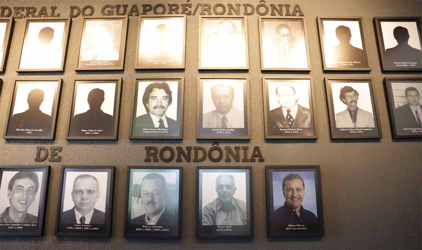 Galeria de prefeitos de Porto Velho é inaugurada no ‘prédio do relógio’