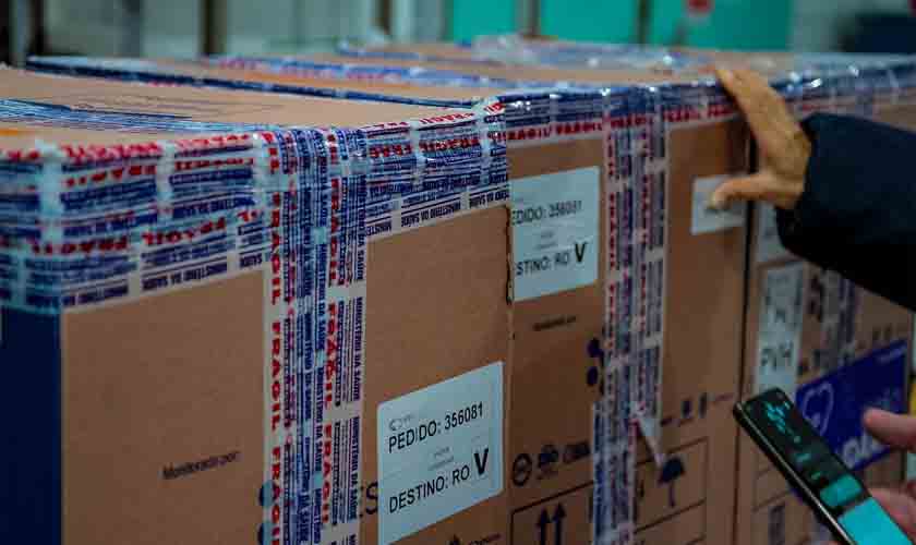 Rondônia recebe duas novas remessas de vacinas com 27.380 doses contra a covid-19