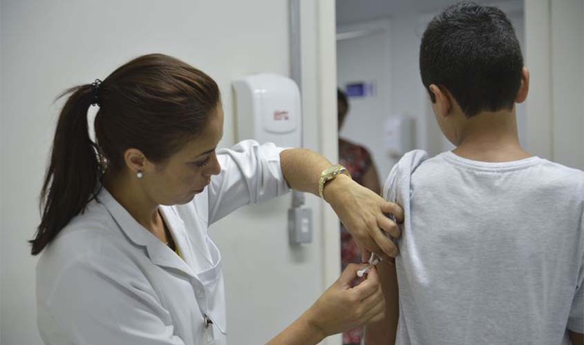 Traficantes impedem campanha de vacinação contra sarampo em Manaus