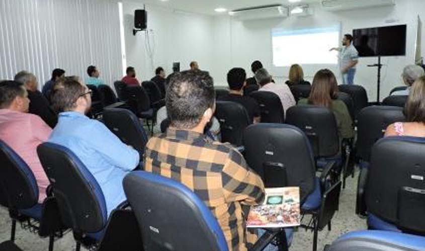 Analistas do TJRO apresentam o Sistema DIA a membros e servidores do Ministério Público