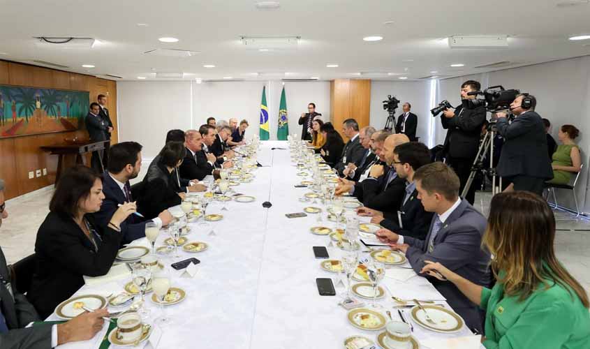 Bolsonaro diz que governo não vai criar novos impostos