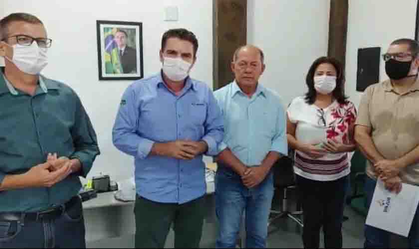 União de SINJUR, SINDLER, SINTEC E SINSEMPRO, criam comissão e emitem documento único relacionado a transposição dos servidores do ex-Território de Rondônia