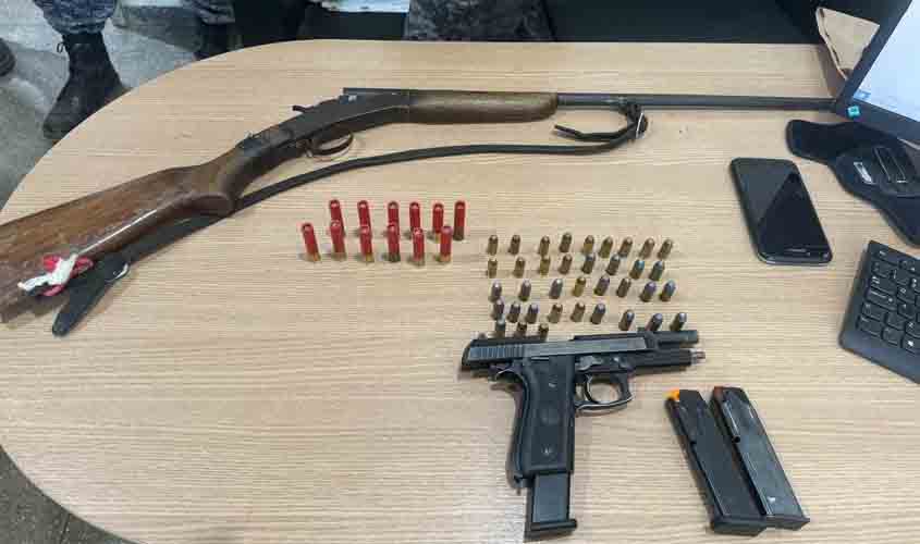 OPERAÇÃO POLICIAL EM COLORADO DO OESTE RESULTA EM APREENSÃO DE ARMAS, PRISÃO DE FORAGIDOS E MULHER SUPOSTAMENTE ENVOLVIDA EM HOMICÍDIO