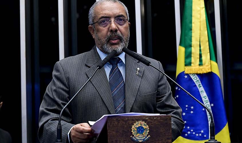 Medida Provisória da Liberdade Econômica retira direito dos trabalhadores, diz Paim