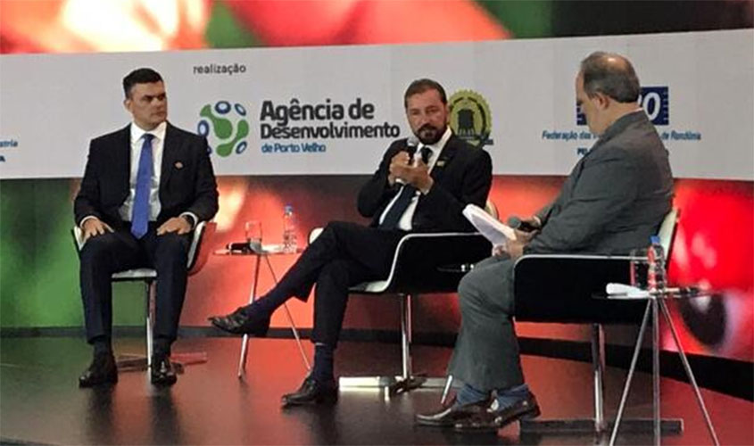 Prefeito Hildon Chaves participa da abertura do Forum Mundial Amazônia +21 em Brasília