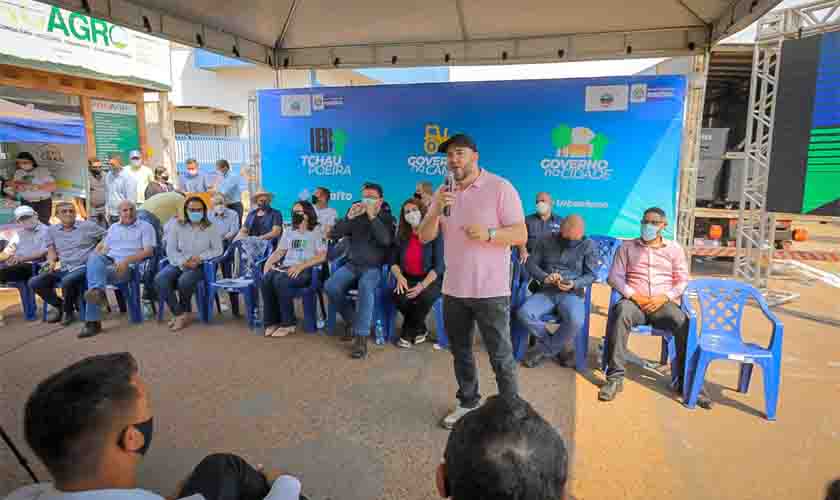 Presidente Alex Redano participa do lançamento do Tchau Poeira em Cerejeiras