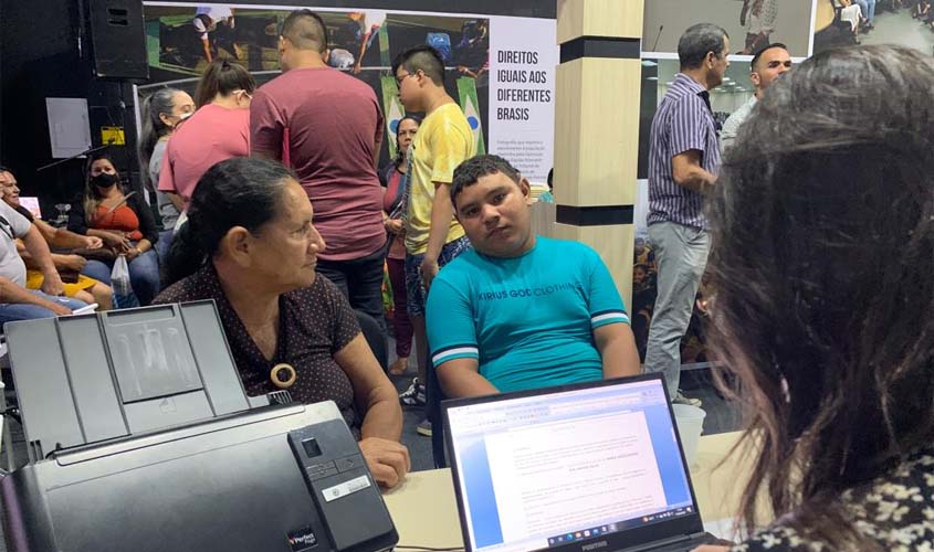 Exposição 40 anos do TJRO: Primeiro dia de audiências tem mais de 40 atendimentos