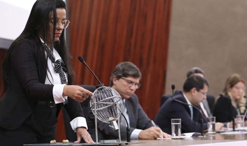 Sorteio define ordem de exibição da propaganda eleitoral gratuita dos candidatos à Presidência