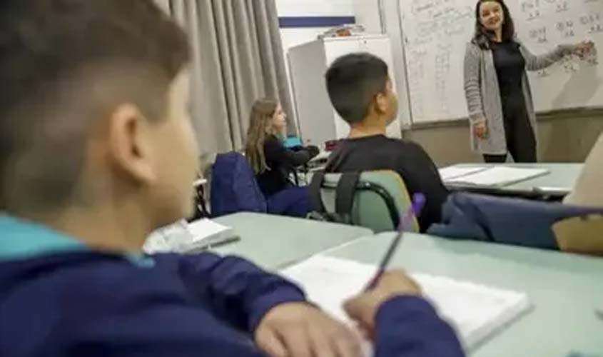 CNM alerta para impacto do piso do magistério