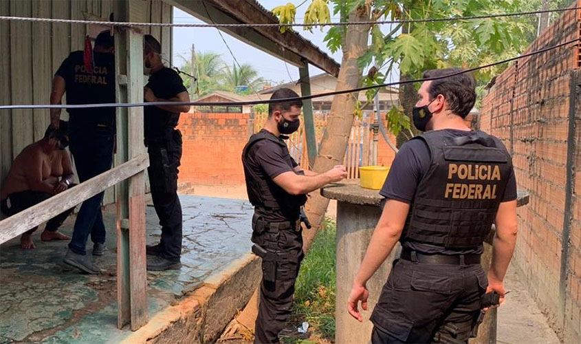 Polícia Federal faz operação em Rondônia contra venda de cédulas falsas no Facebook