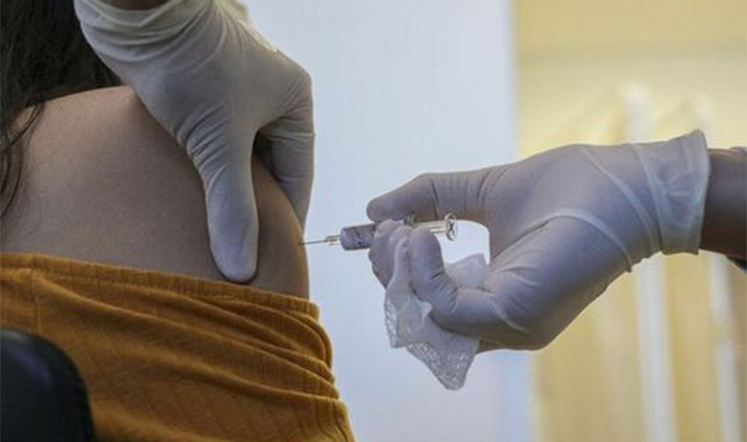 Vacina da Pfizer contra Covid-19 entra na última fase de testes clínicos