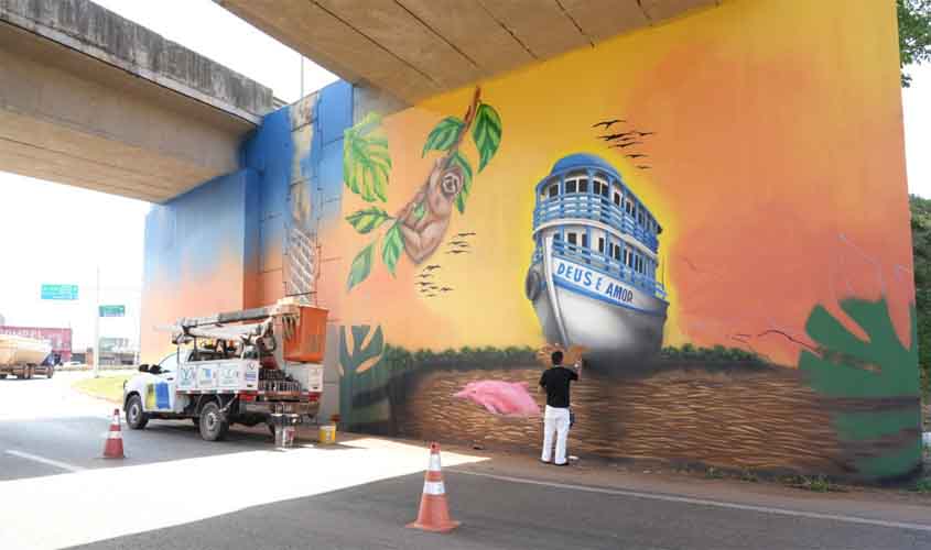 Viaduto do Trevo do Roque ganha arte inspirada na Amazônia e na história de Porto Velho