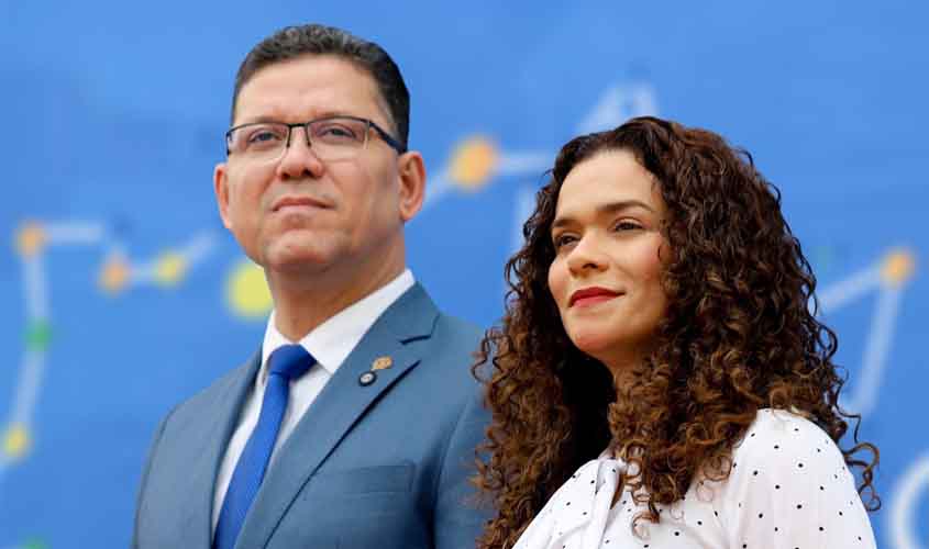 Marcos Rocha corta auxílio alimentação de servidores e concede penduricalho de R$ 12 mil a procuradores