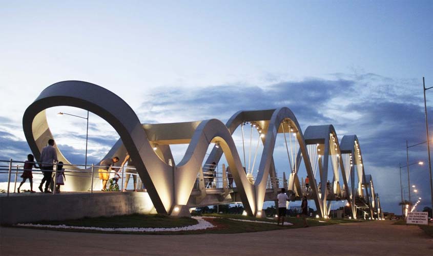 Passarela do Espaço Alternativo concorrerá a prêmio na Bienal de Arquitetura, no Equador