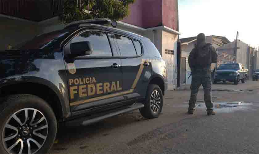 PF e Receita fazem operação para combater contrabando de cigarros