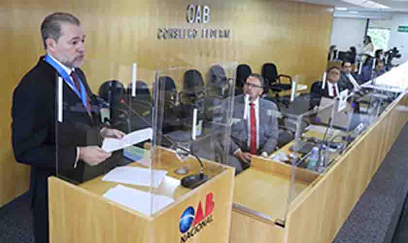 Ministro Dias Toffoli é homenageado pela OAB