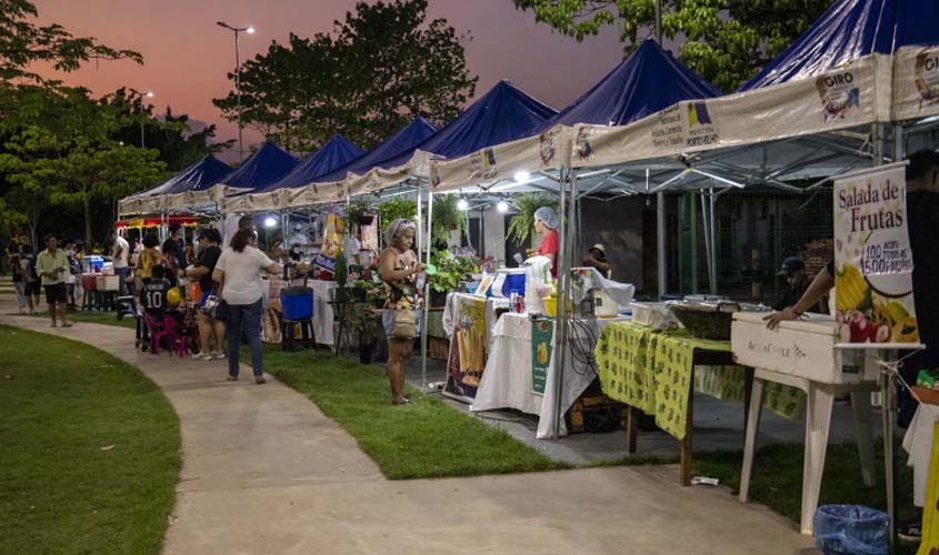 Feira de artesanato percorre pontos turísticos da capital