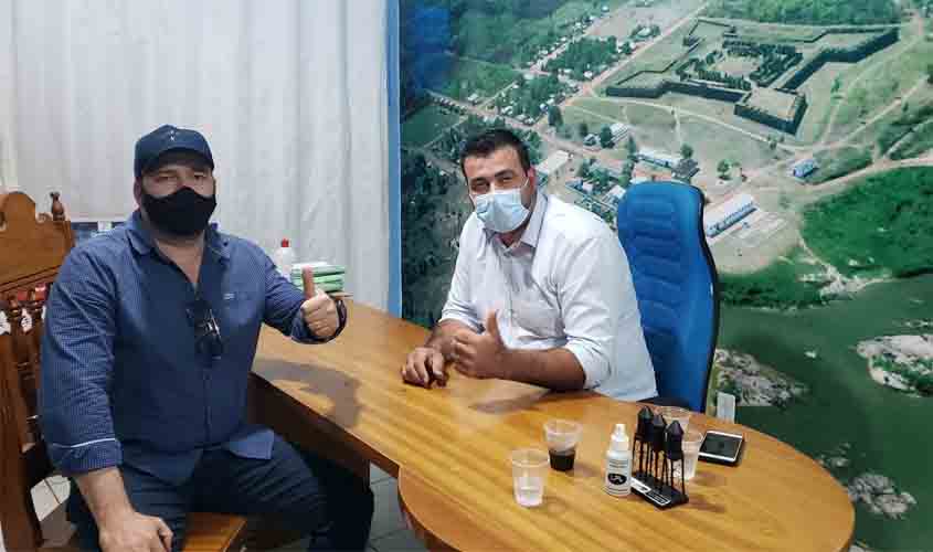 Deputado Alex Redano destaca votação expressiva do prefeito reeleito de Costa Marques