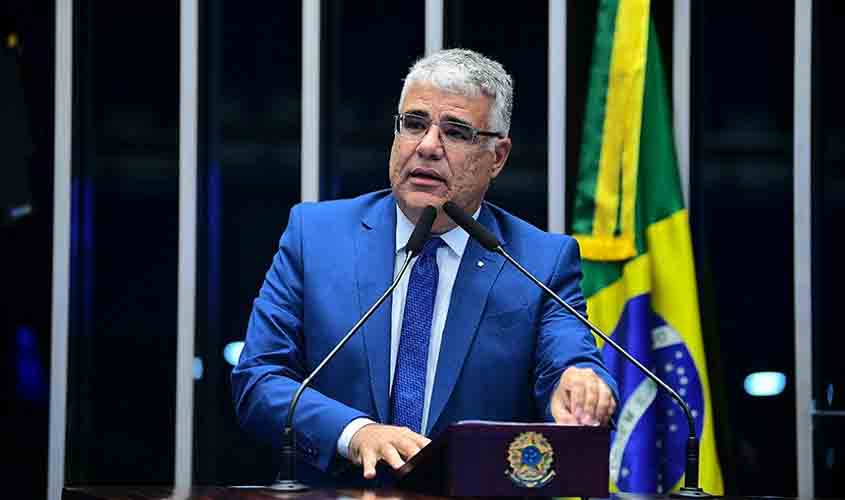 Para Girão, explosões na Praça dos Três Poderes foram tragédia, não atentado