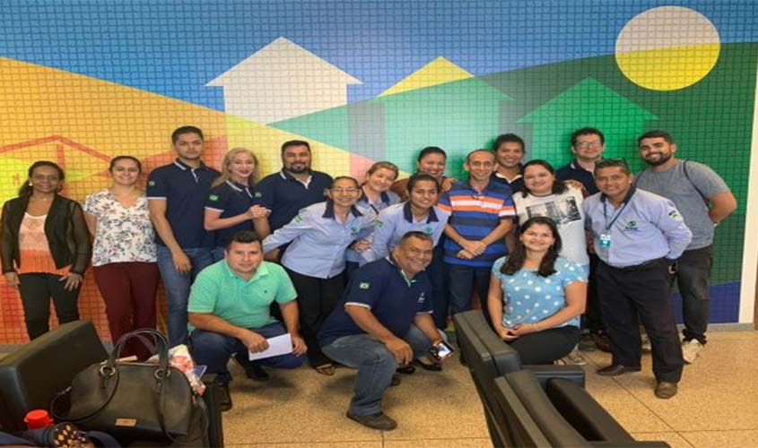 Sine capacita servidores para oferecer atendimento mais humanizado