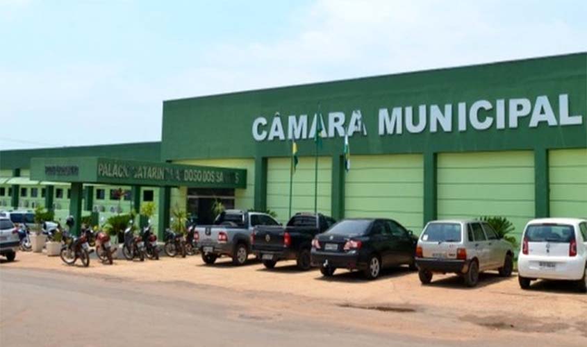 Incluindo viagens a Brasília, São Paulo e Minas Gerais, Câmara Municipal gasta quase R$ 200 mil com diárias em 2019