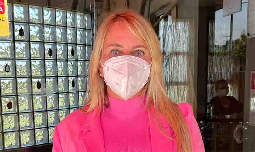 Ieda Chaves faz doação de sangue e consegue doadores para a Fhemeron