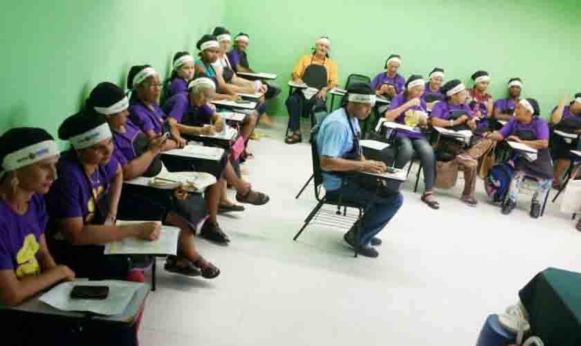 Campanha 'Janeiro Roxo' destaca a importância de continuar o tratamento contra hanseníase