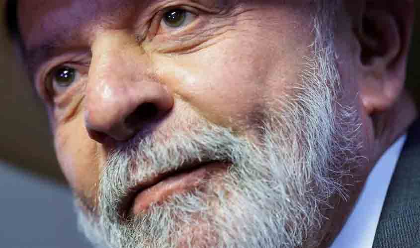 Lula, o técnico e o jogo: a militância quer mais que um gol feio