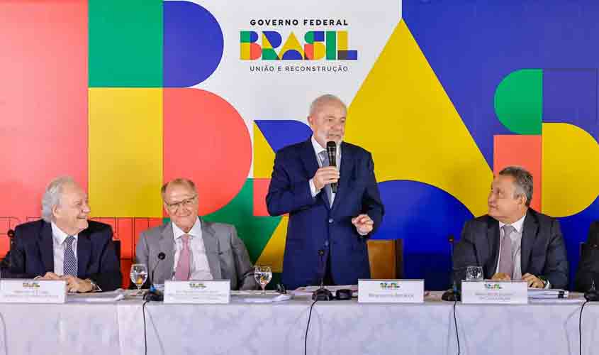 Prioridade do governo em 2025 é baratear os alimentos, diz Lula