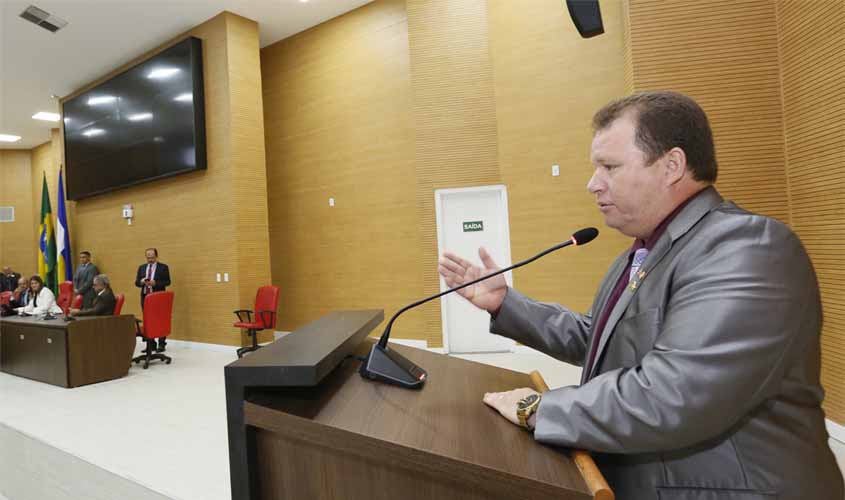 Dr. Neidson se posiciona contra aumento abusivo na energia elétrica