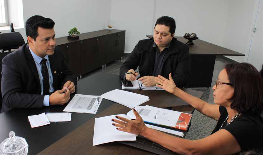 Deputado Marcelo Cruz debate programa para beneficiar distritos e linhas de Porto Velho