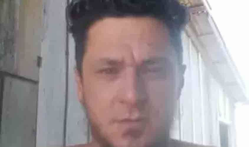 PC divulga foto de suspeito de matar homem dentro de casa