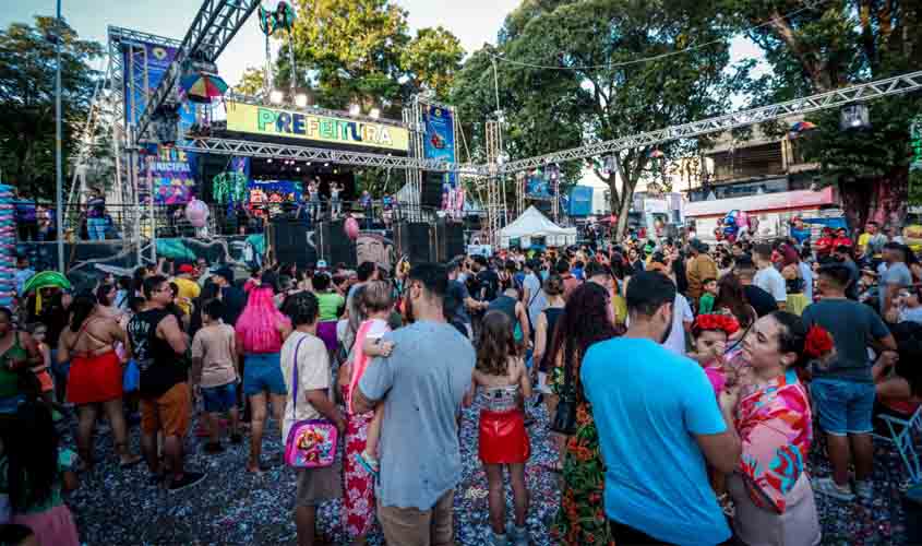 Confira a programação dos blocos carnavalescos e alteração no itinerário dos ônibus para este final de semana