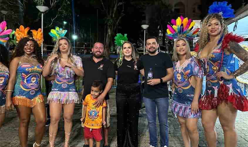 Banda do Vai Quem Quer ganha rótulo especial em garrafas de água mineral em 2025