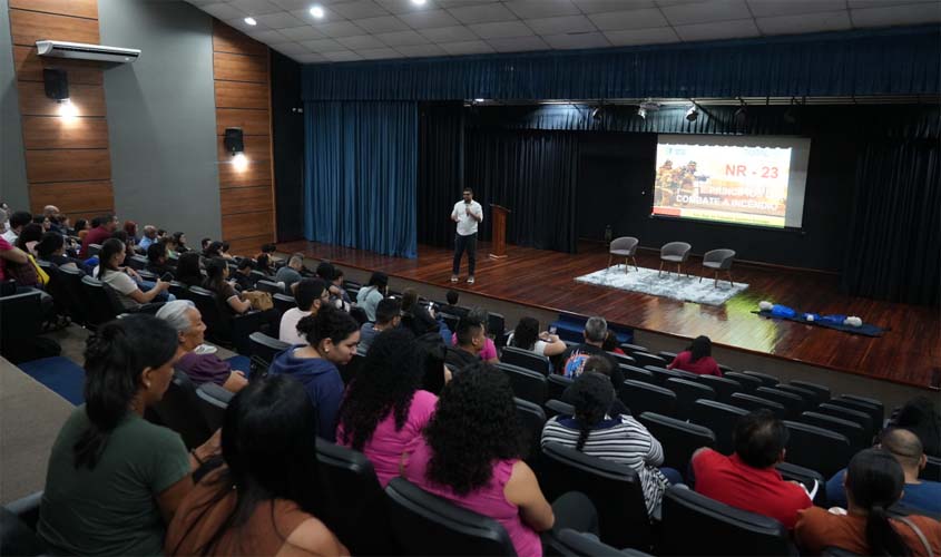 Servidores da prefeitura são capacitados sobre a Lei Lucas