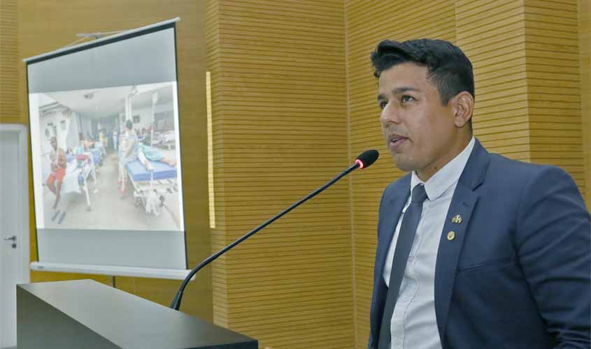 Adailton Furia exibe situação precária do Hospital João Paulo II