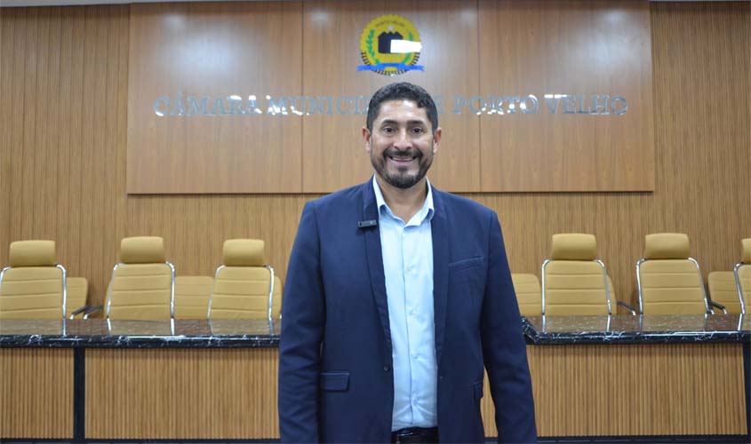 Presidente da Câmara Municipal Márcio Pacele convida população para sessão solene de reinauguração do novo Plenário 