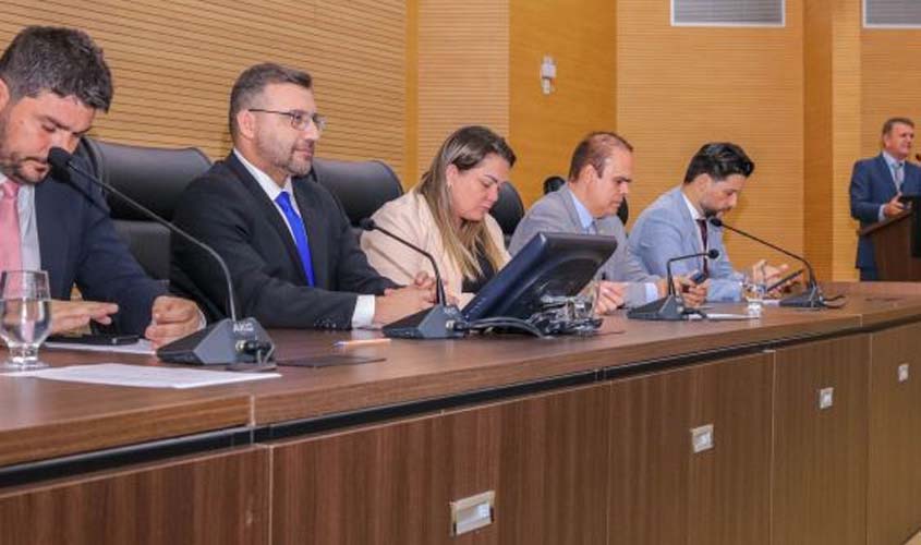 Assembleia Legislativa aprova projetos sobre autismo em sessão ordinária