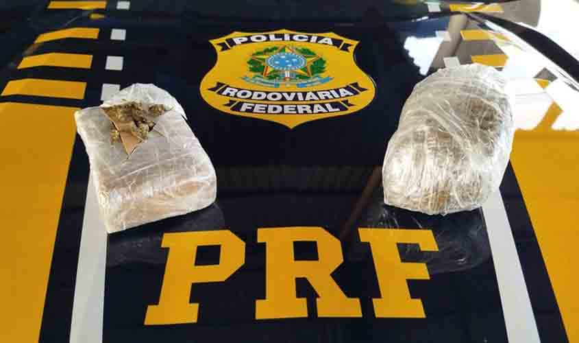 Polícia Rodoviária Federal apreende maconha sendo transportada em ônibus