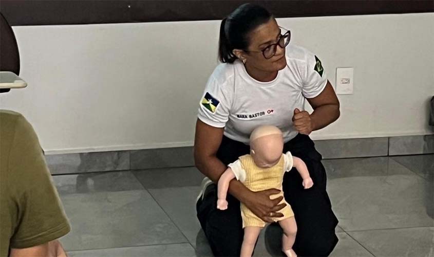 Treinamento ensina sobre segurança para servidores e alunos