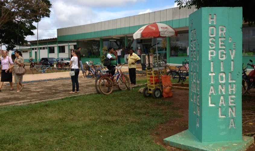 Mulher é presa acusada de  tentar matar o pai desligando os aparelhos em hospital 