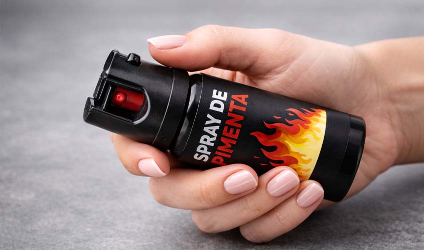 Oficina Mulher Segura ensina defesa pessoal e uso de spray