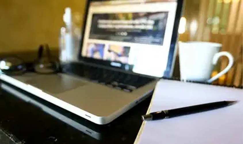 Mais de metade dos brasileiros domina habilidades digitais