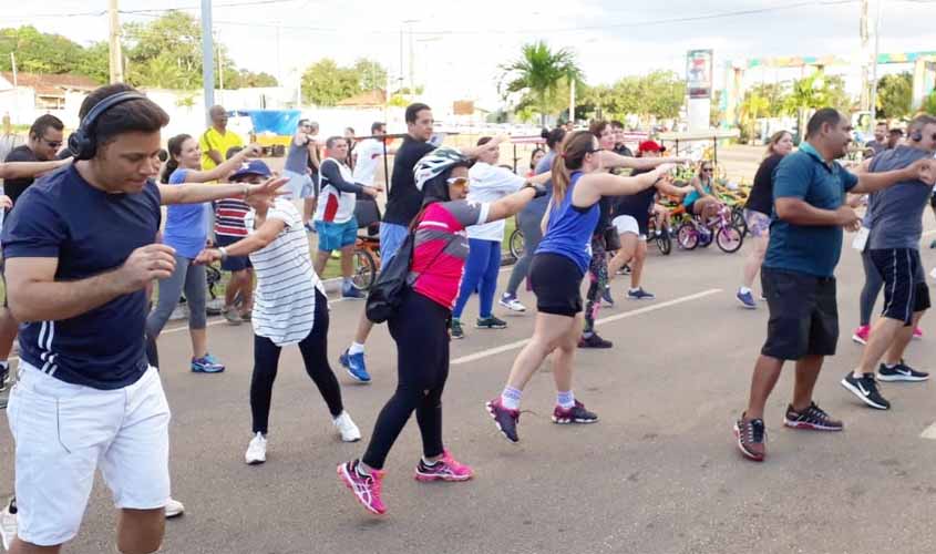 Sorteio de brindes, aula de aeróbica e diversão marcam Caminhada do Judiciário na capital