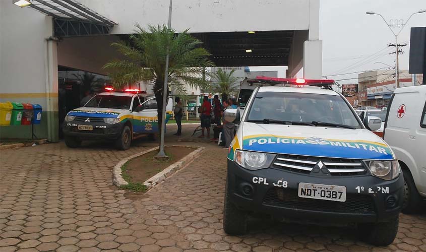 Polícia prende mulher acusada de esfaquear vizinha na zona sul